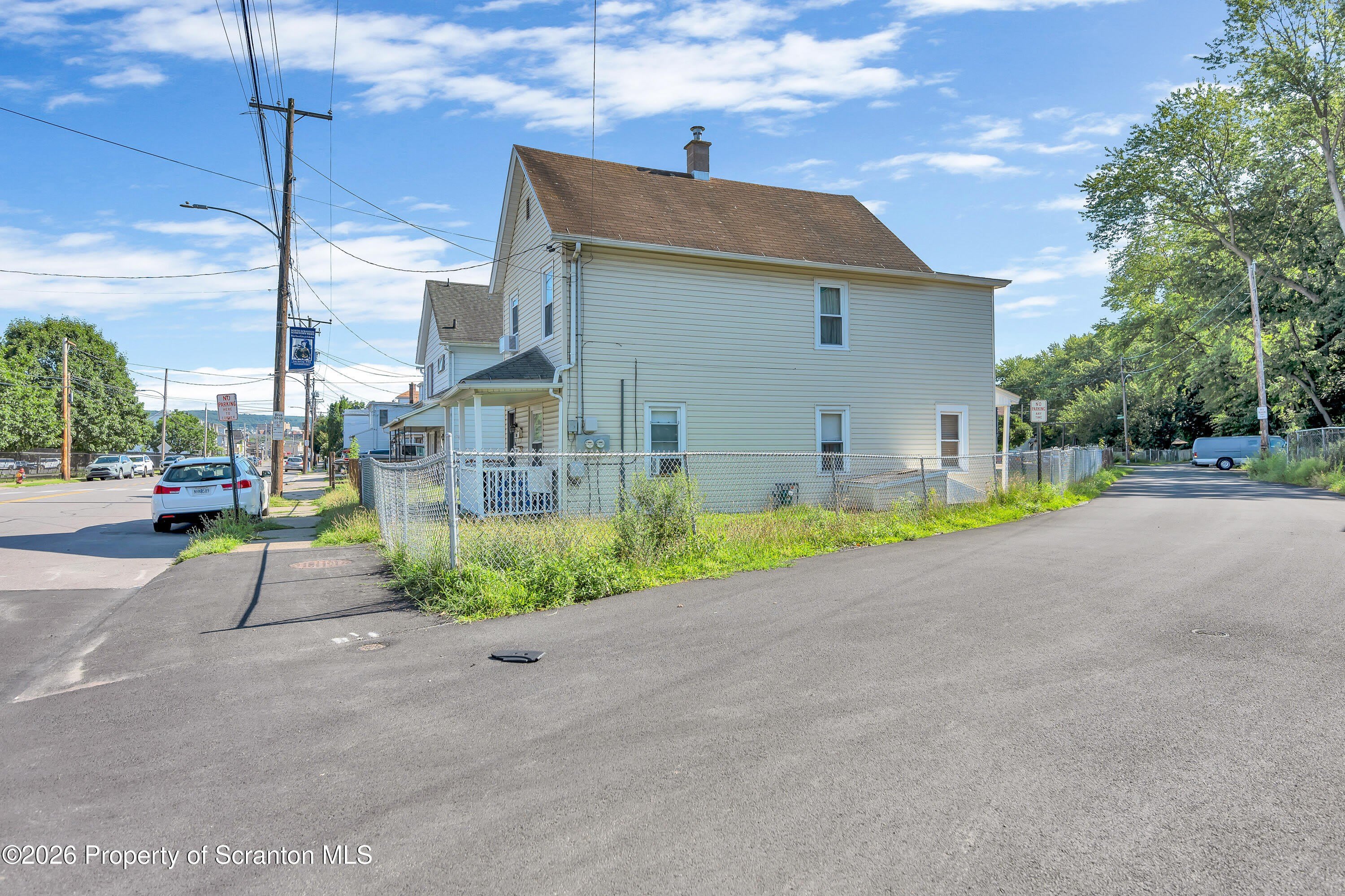 987 Providence Road – photo 2