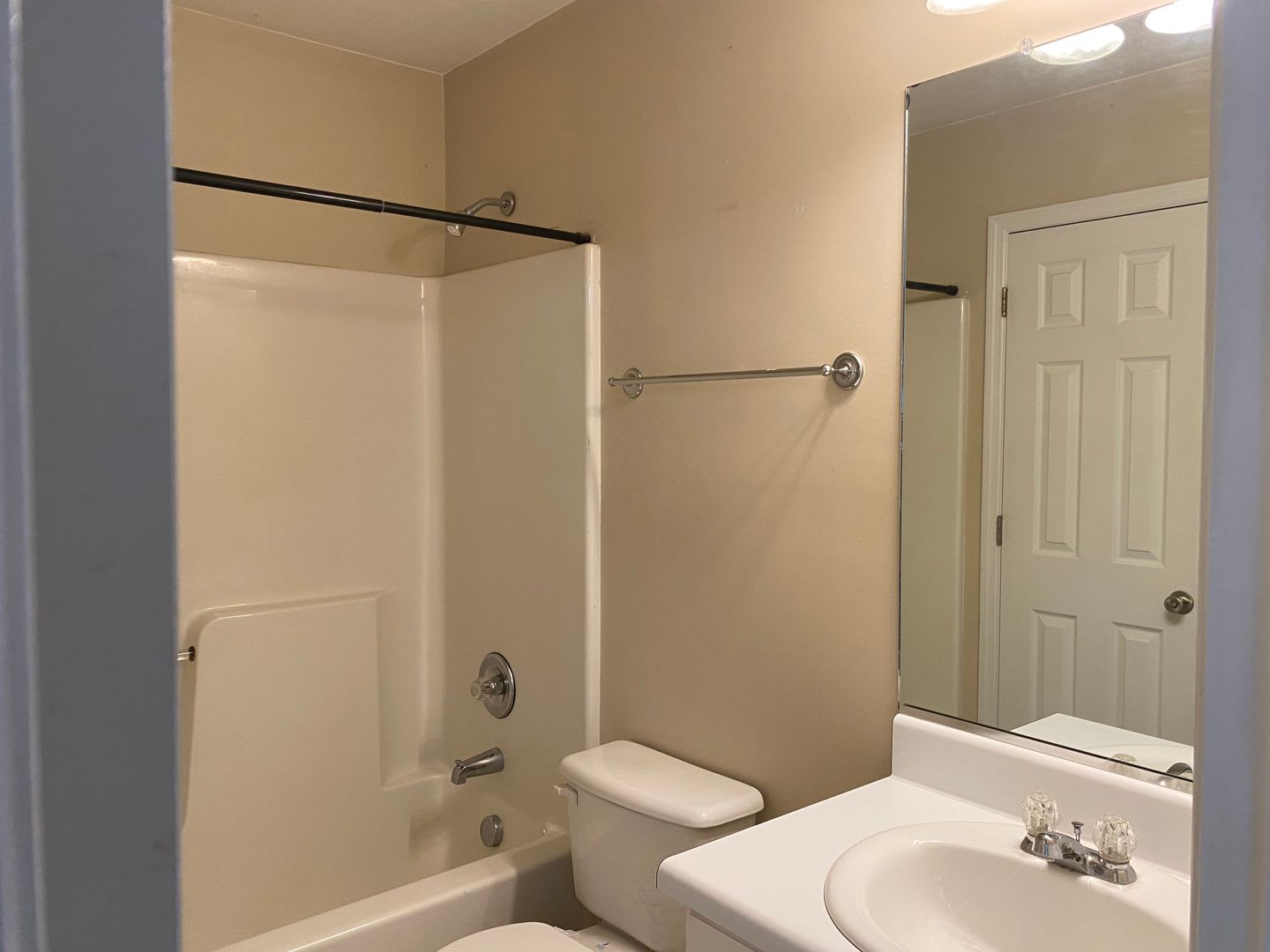 Wheeler Lake Townhome in West Augusta – photo 5