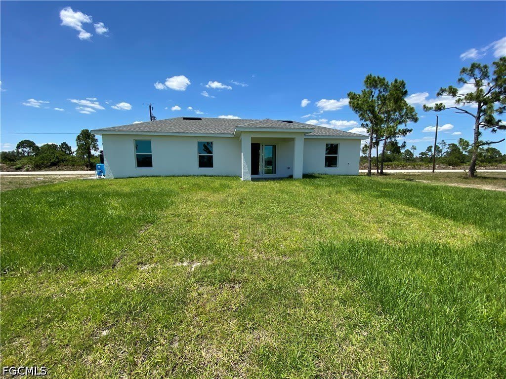 1906 Jacaranda Parkway W – photo 2