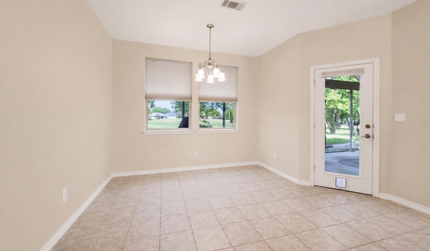 120 Meadowlakes – photo 4