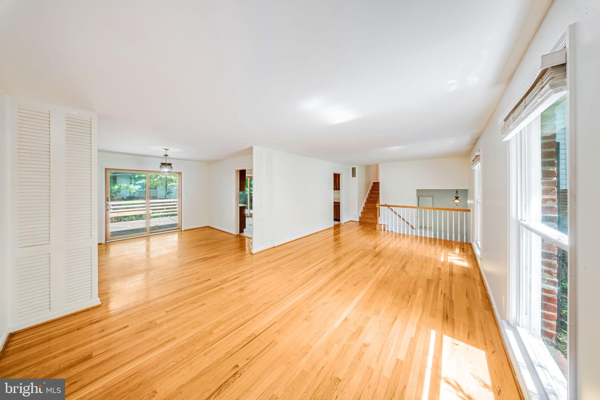 6715 TILDENWOOD Lane – photo 5