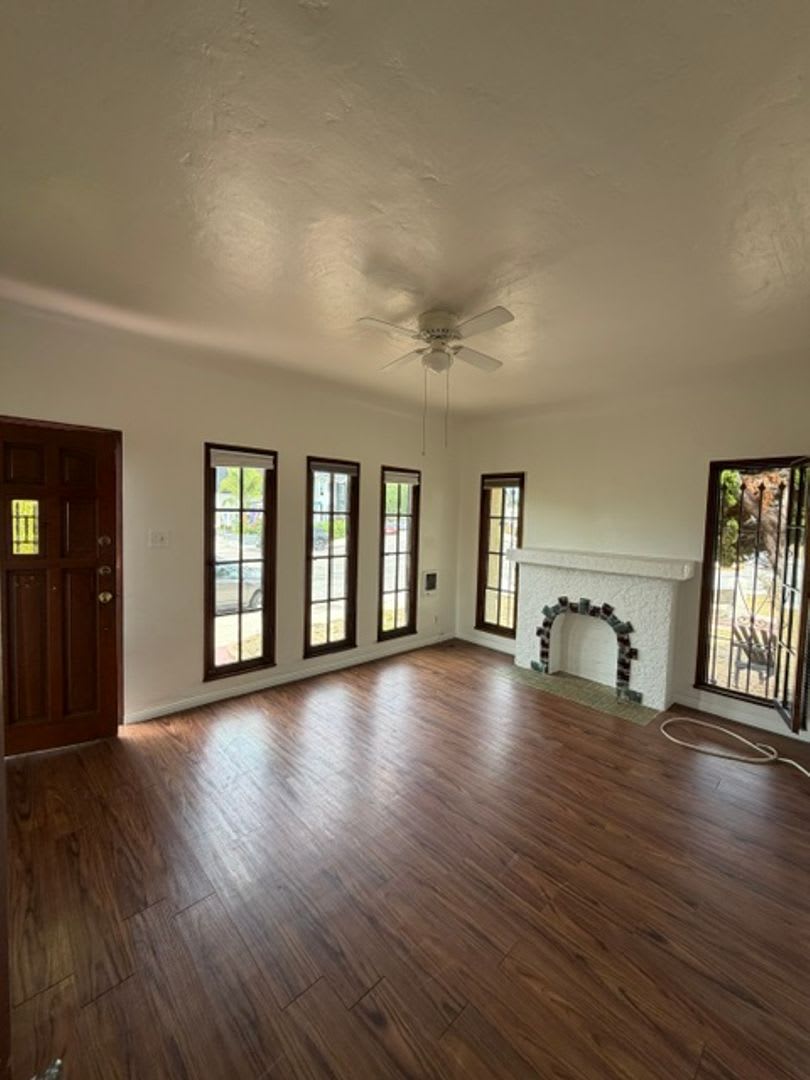 Beautiful Old Town Classic Bungalow! – photo 2
