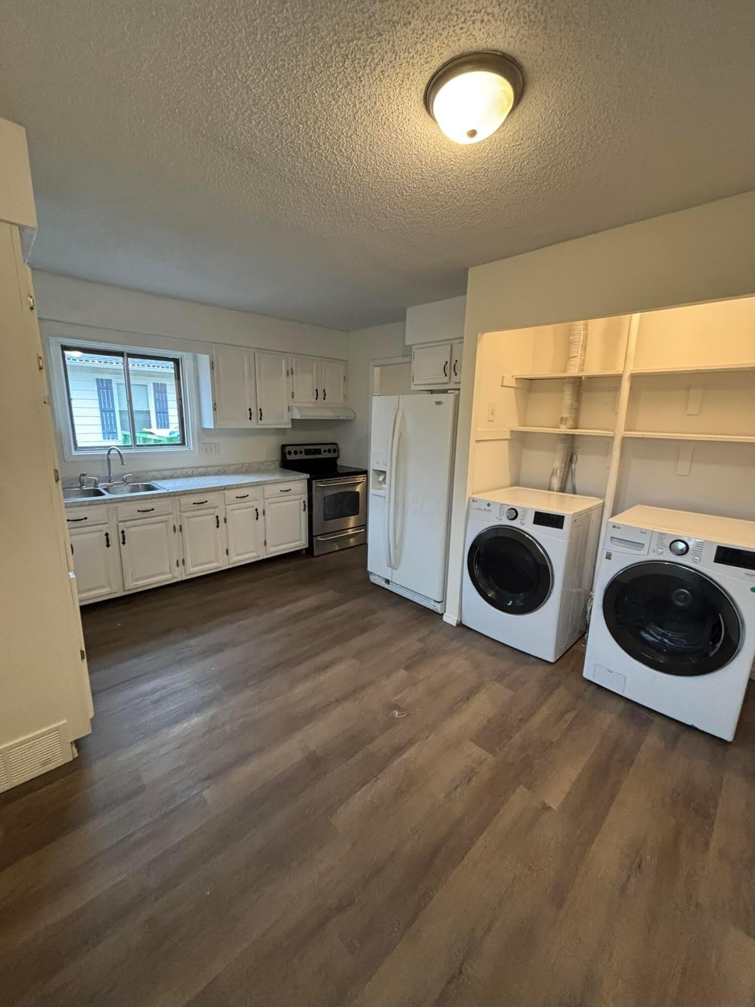 7362 Sabre Avenue – photo 4