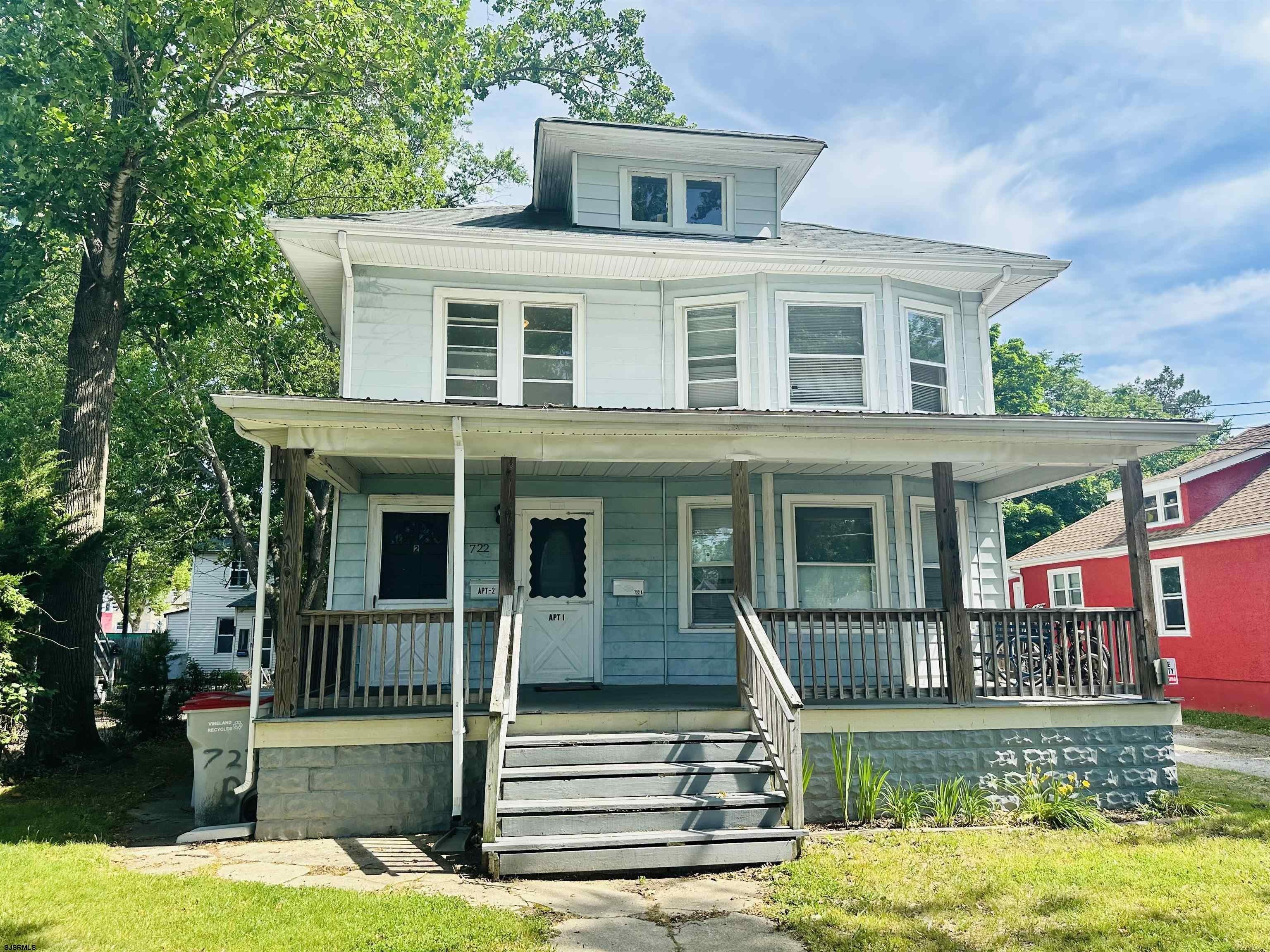 722 E Grape Street – photo 1