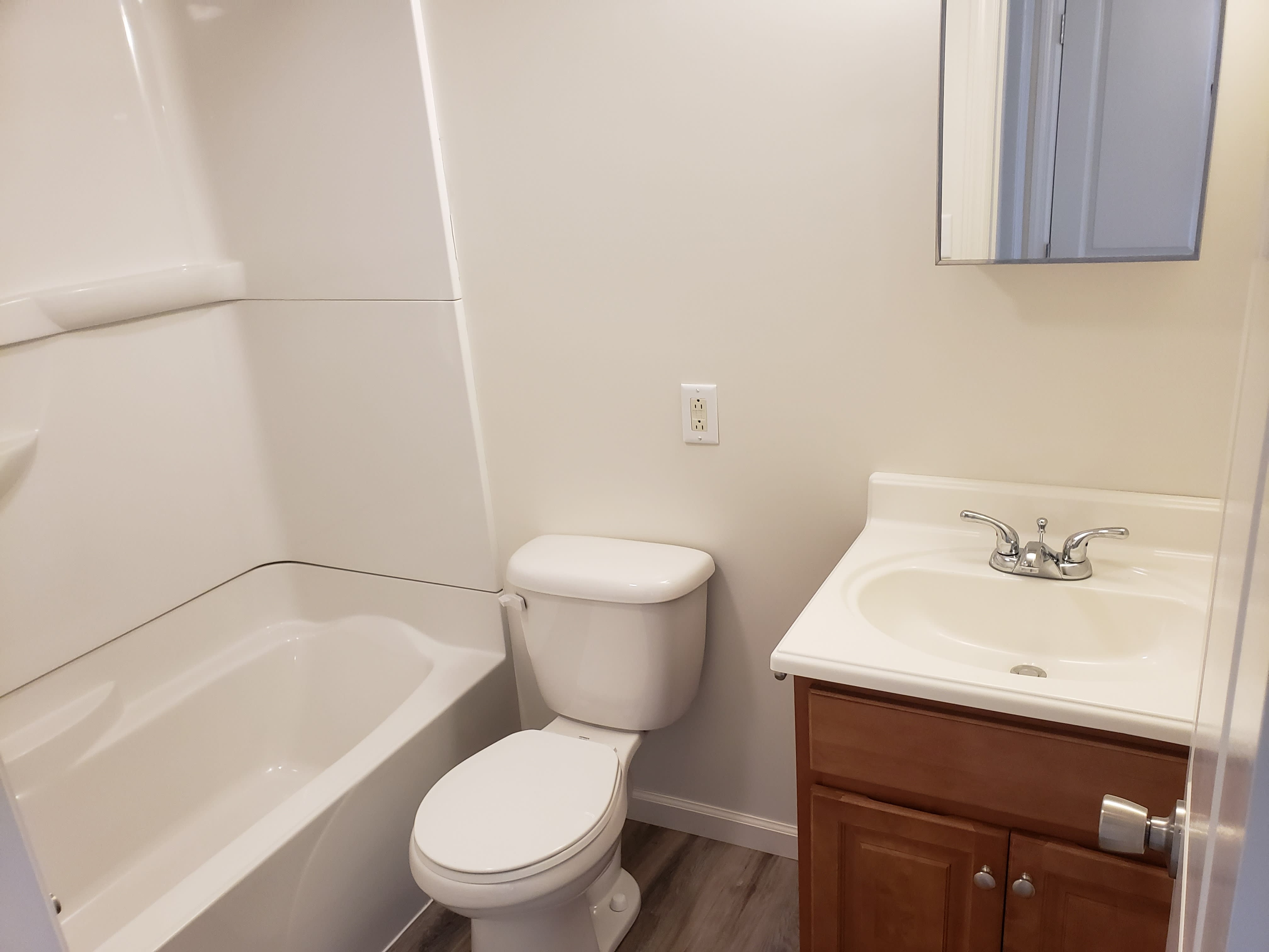 54 Hampshire Lane – photo 2