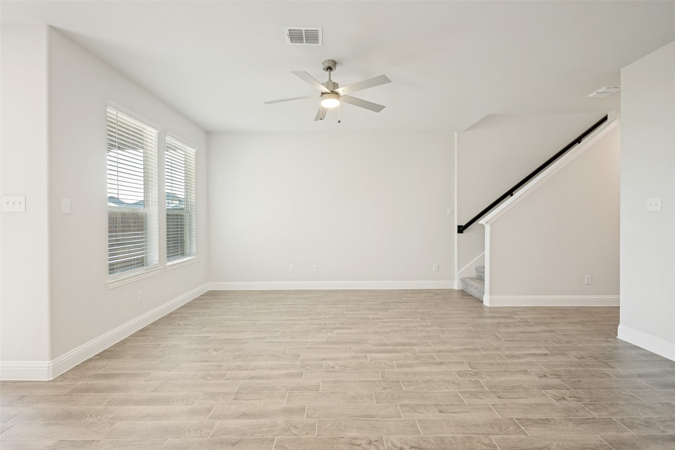 806 Sicily Boulevard – photo 3