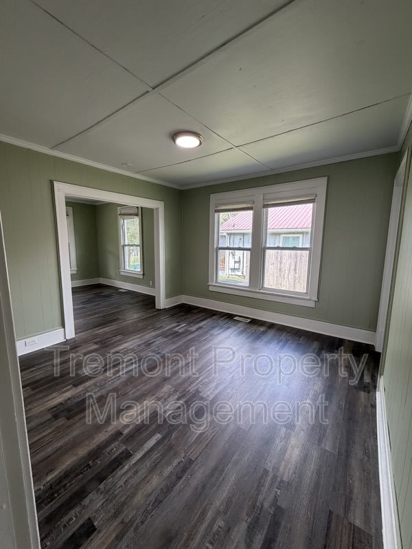 714 Henderson Avenue – photo 4