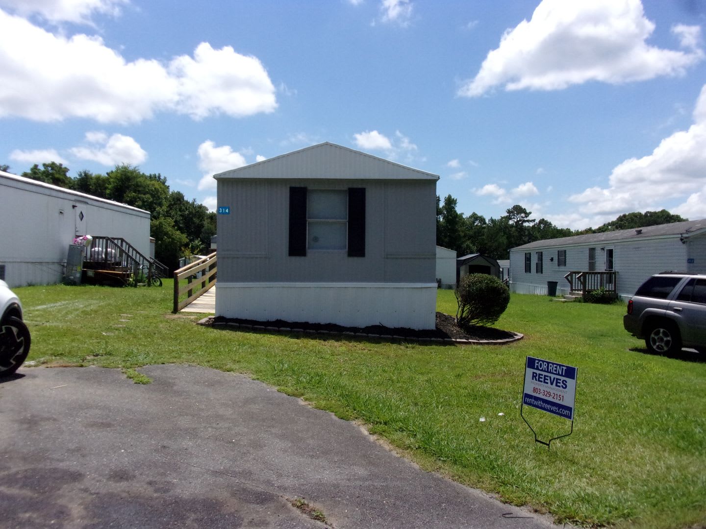 Beautifully Renovated 3 Bedroom 2 Bath Home In The Newport Area – photo 2