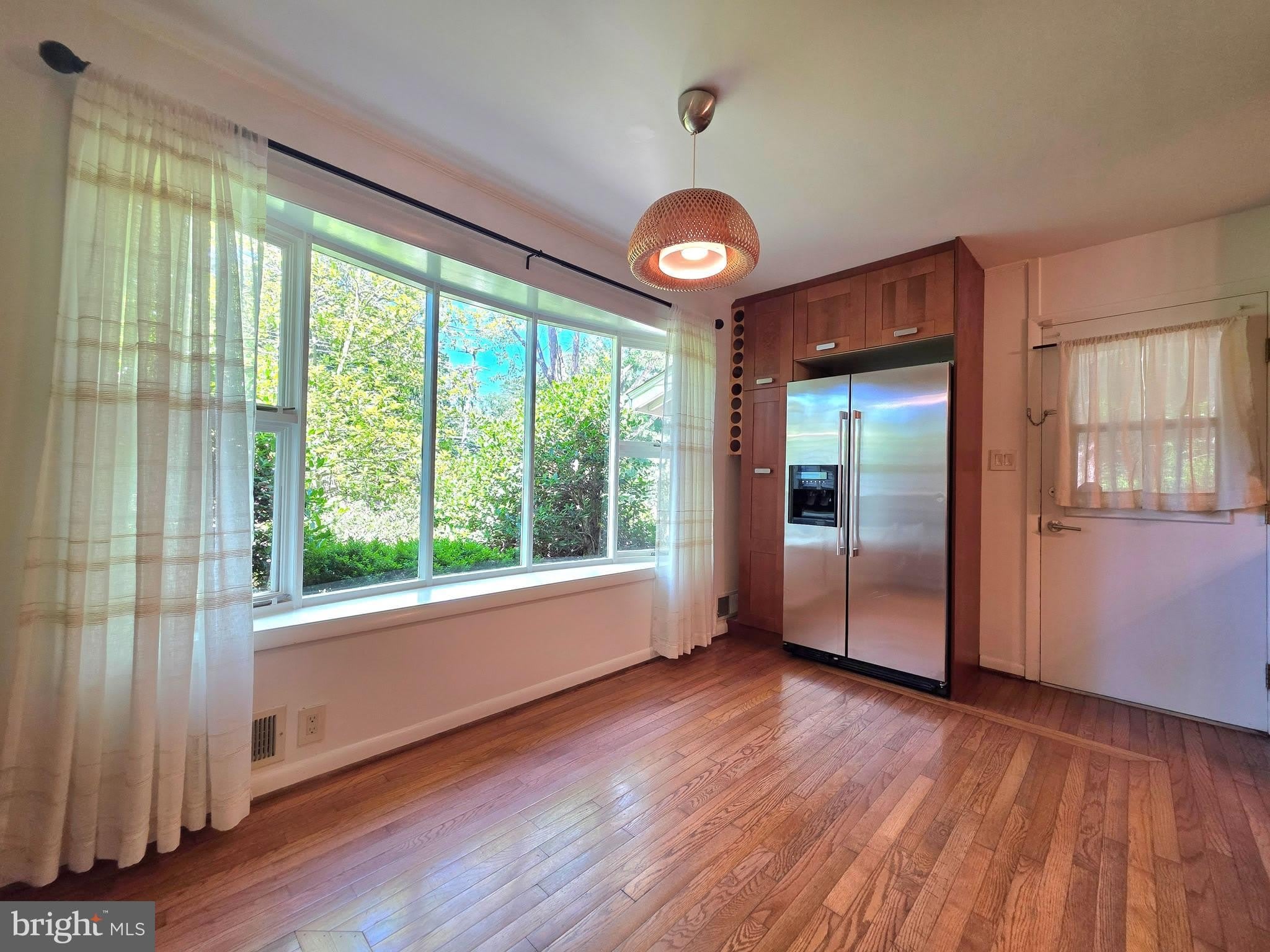 2215 COLLINGWOOD Road – photo 5