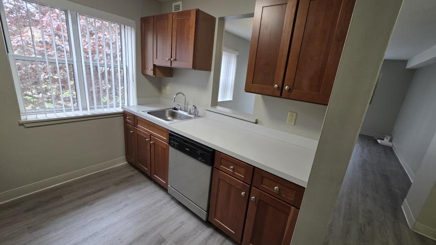 96 Westwind Rd. – photo 2