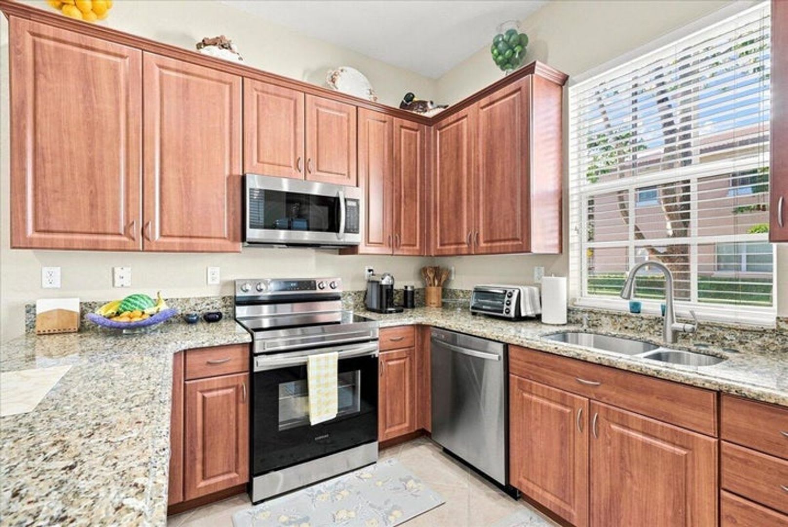 701 SW 147TH Avenue, Pembroke Pines, FL 33027 – photo 2