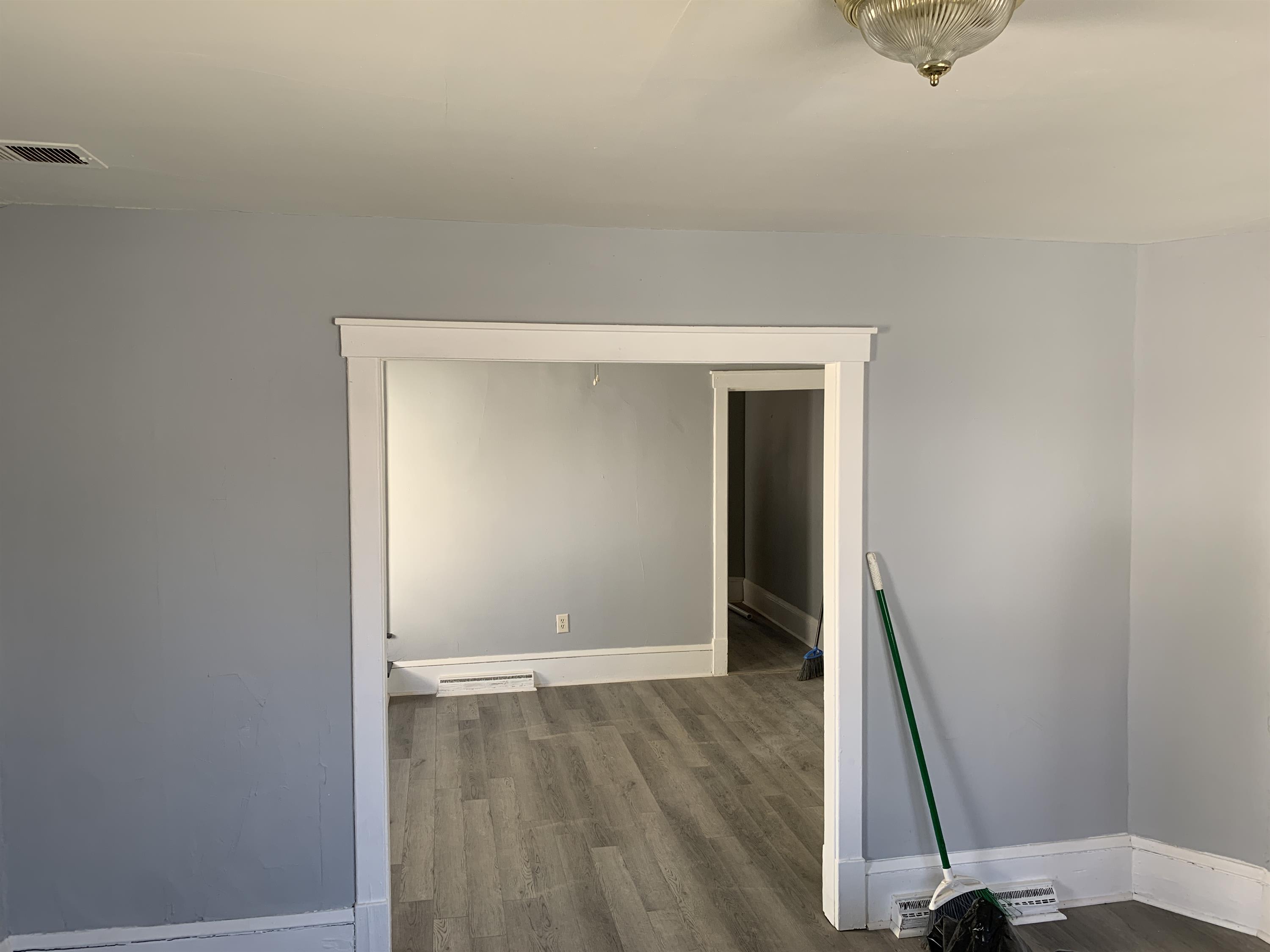 111 North Kentucky Avenue – photo 3