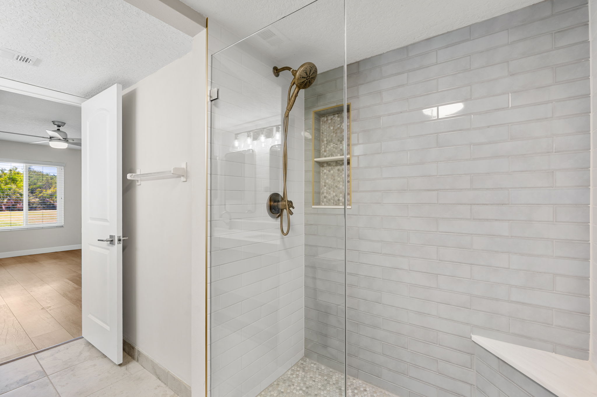 1700 Commodore Boulevard – photo 5