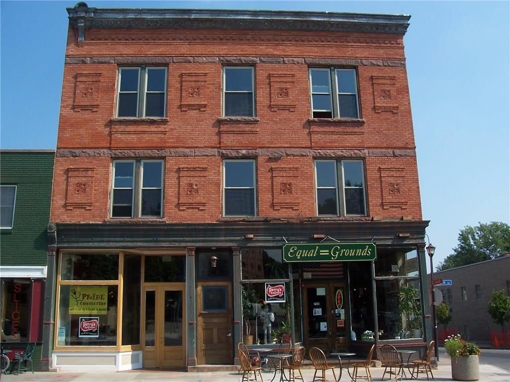 750 South Ave – photo 1
