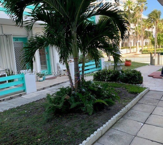 6490 Collins Ave – photo 2