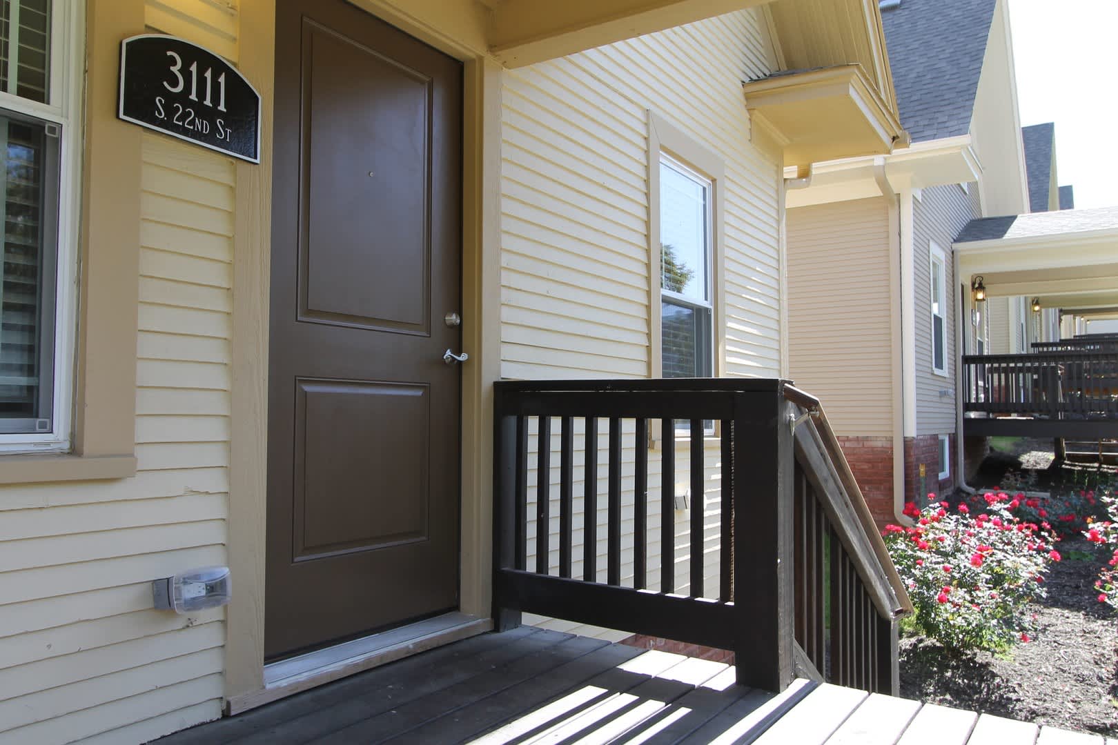 The Doll House Cool Two Bedroom At The Cottages On Vinton – photo 5