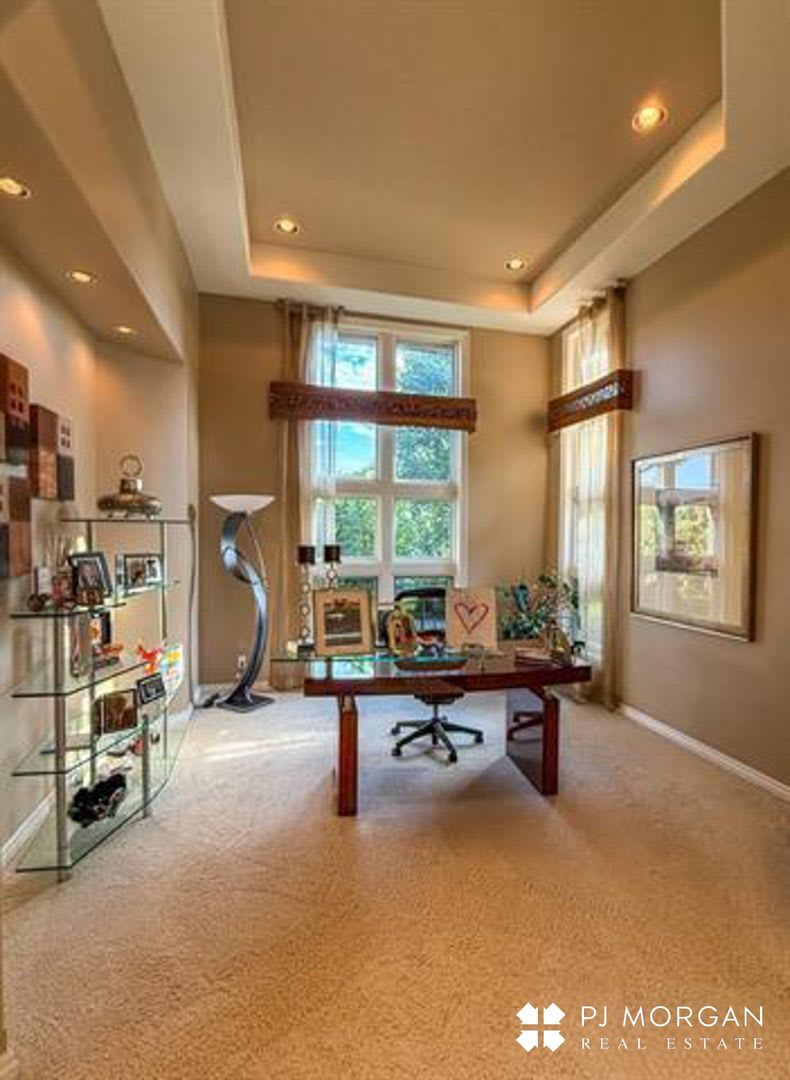 Fully Furnished Executive Rental -Flexible Lease Terms Available – photo 5