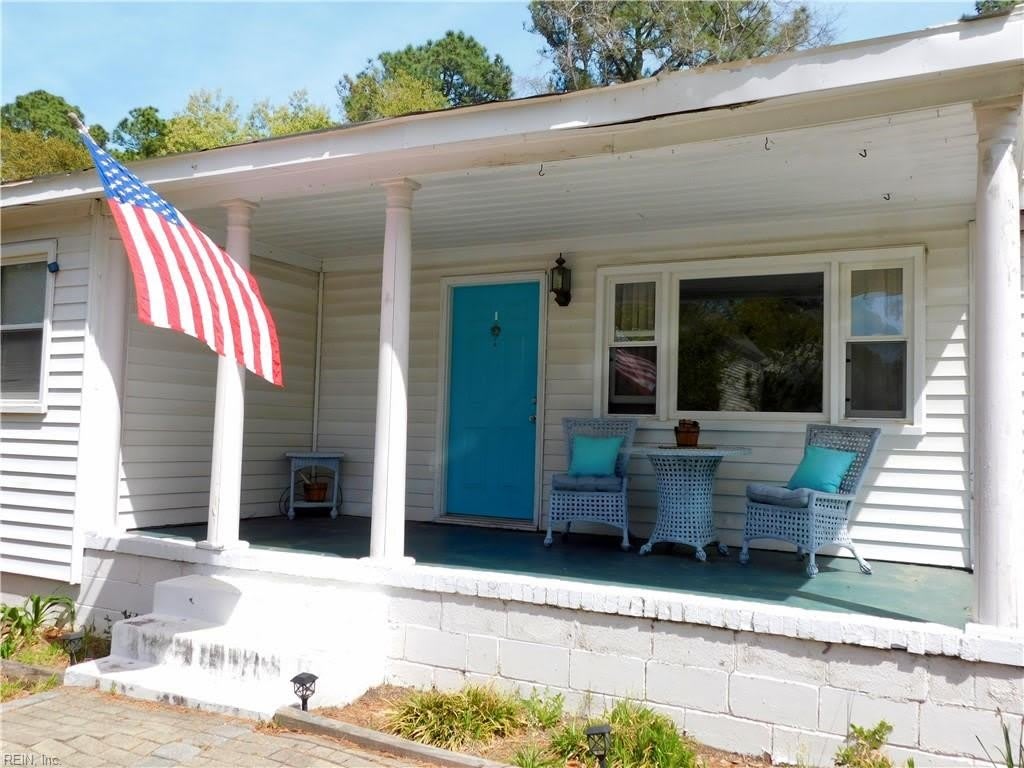 2224 Maple Street – photo 1