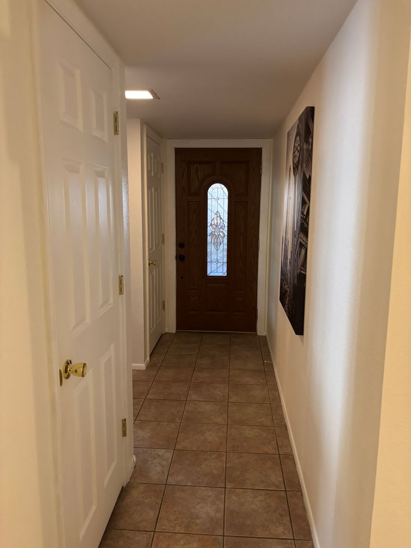 Lovely Home in 45+ Active Adult Community of Leisure World. Available May through December 2026! – photo 3