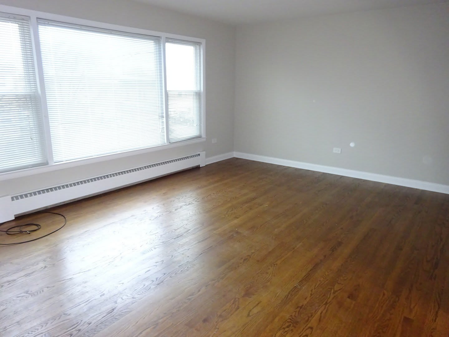 5857 W Montrose Avenue – photo 2