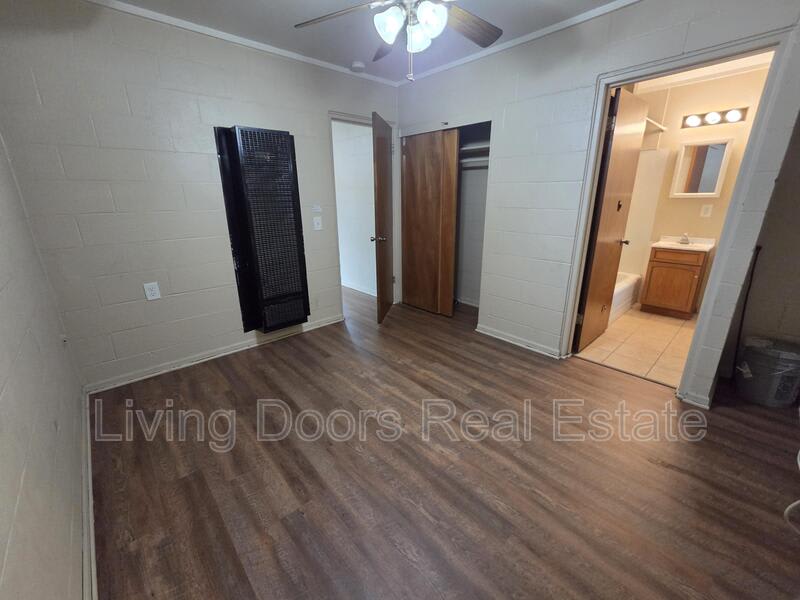 4119 S 46th St. – photo 4