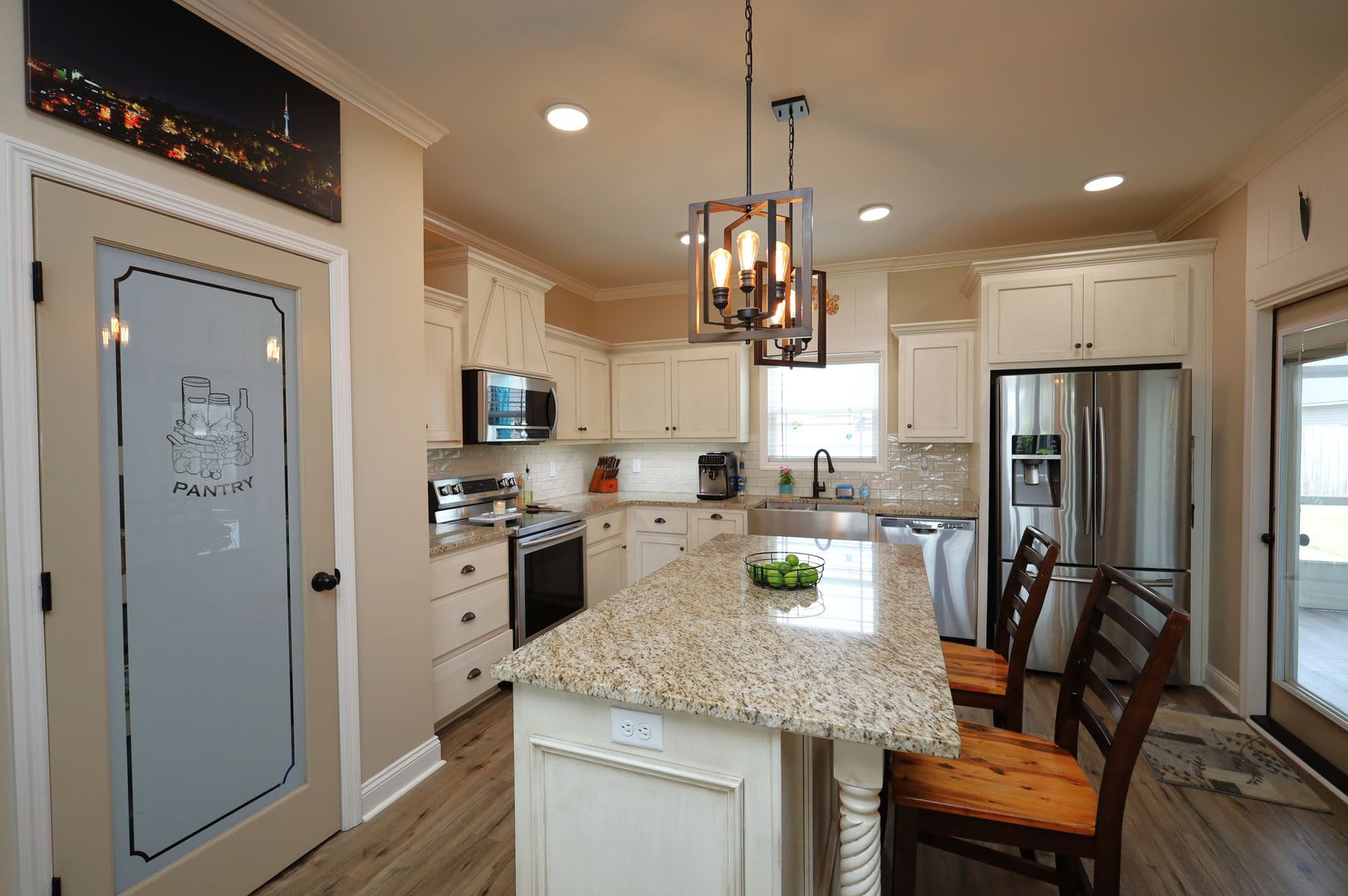 3905 Crusader Court – photo 4