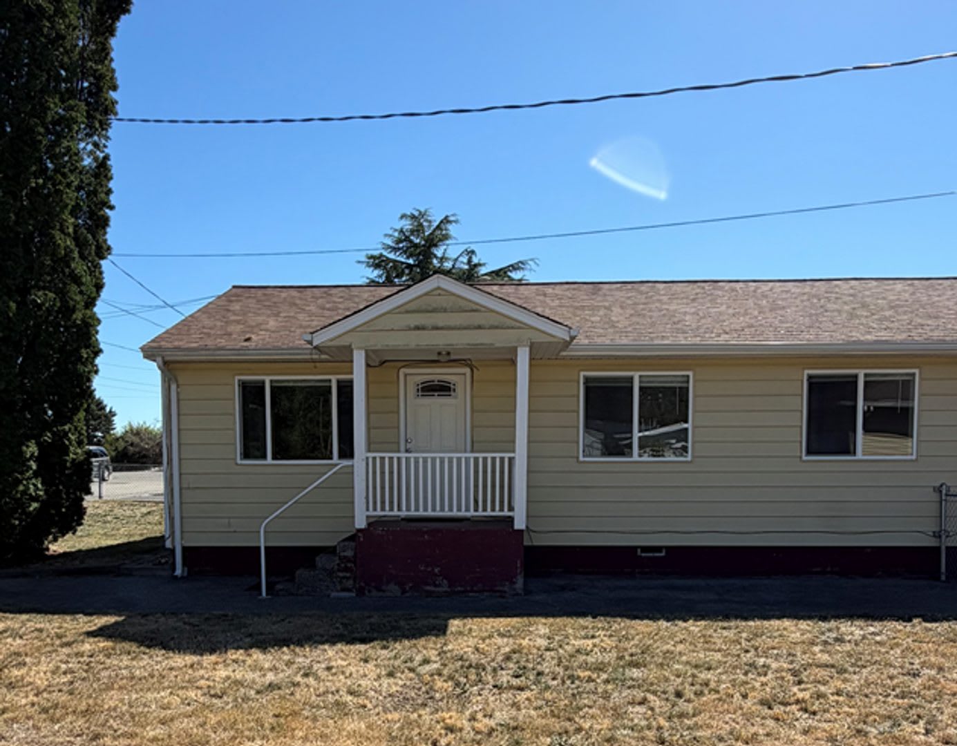 3 Bedroom in Bremerton – photo 1