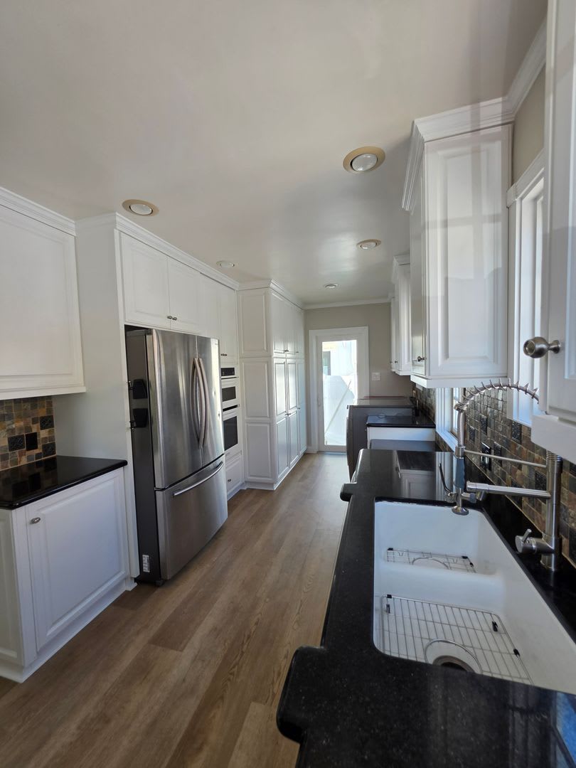 BEAUTIFUL 2 BEDROOM 1 BATH DUPLEX – photo 5
