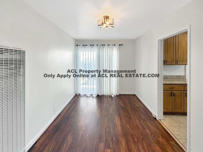26217 Hickory Ave – photo 5