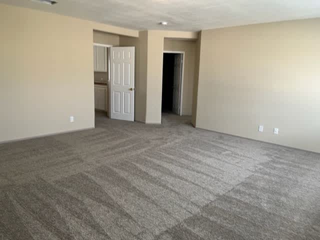 7050 James River Drive – photo 4