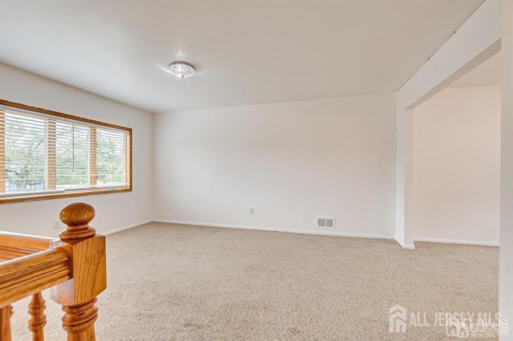 559 Wood Avenue – photo 5