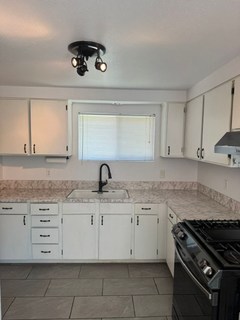 Beautifully Updated 3-Bedroom Home with RV Parking &amp; Hookups – photo 4