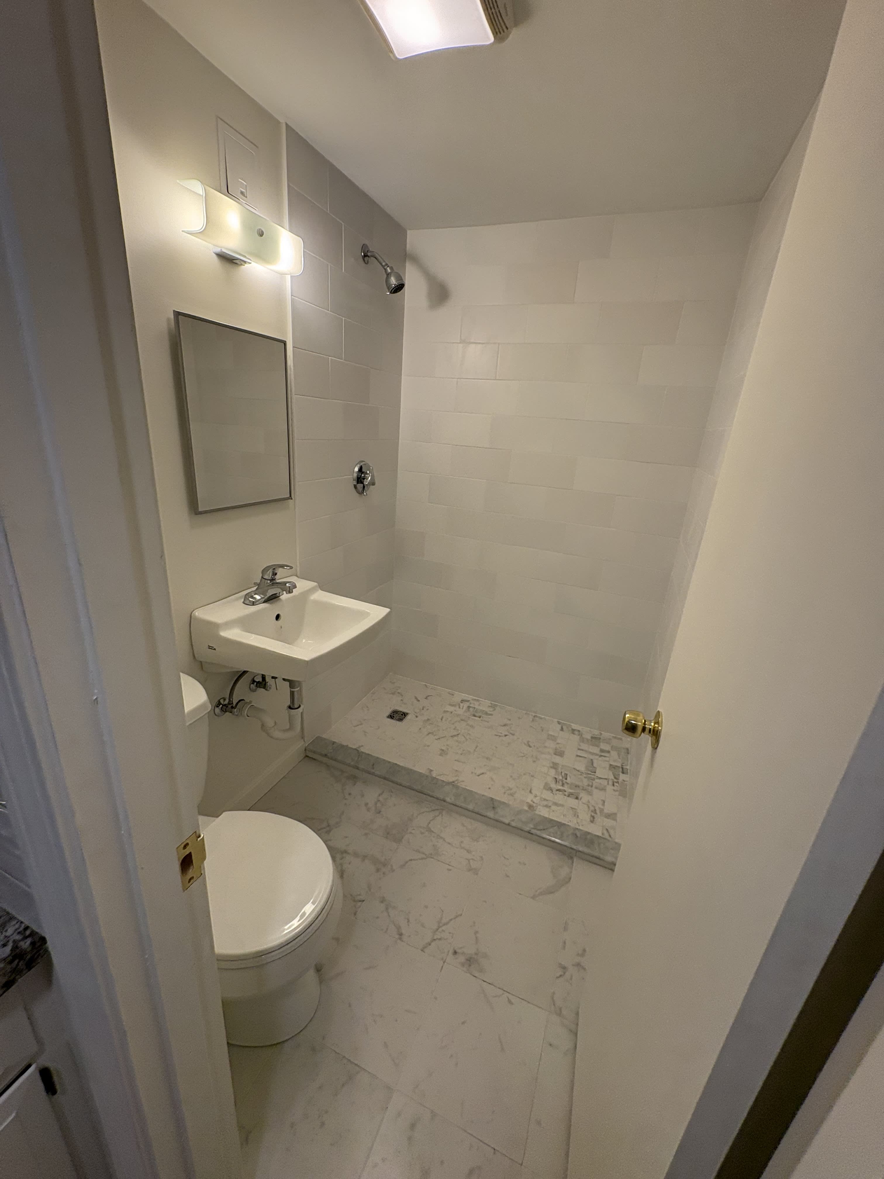 173 Marlborough St – photo 4