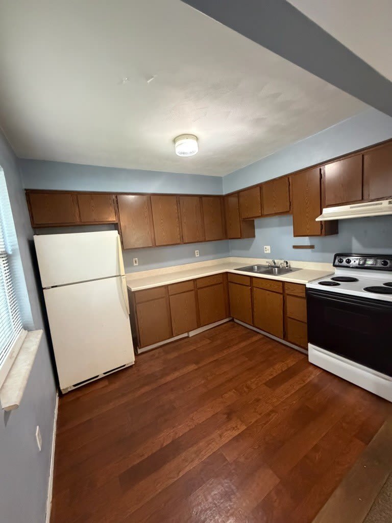 344 Madison – photo 4