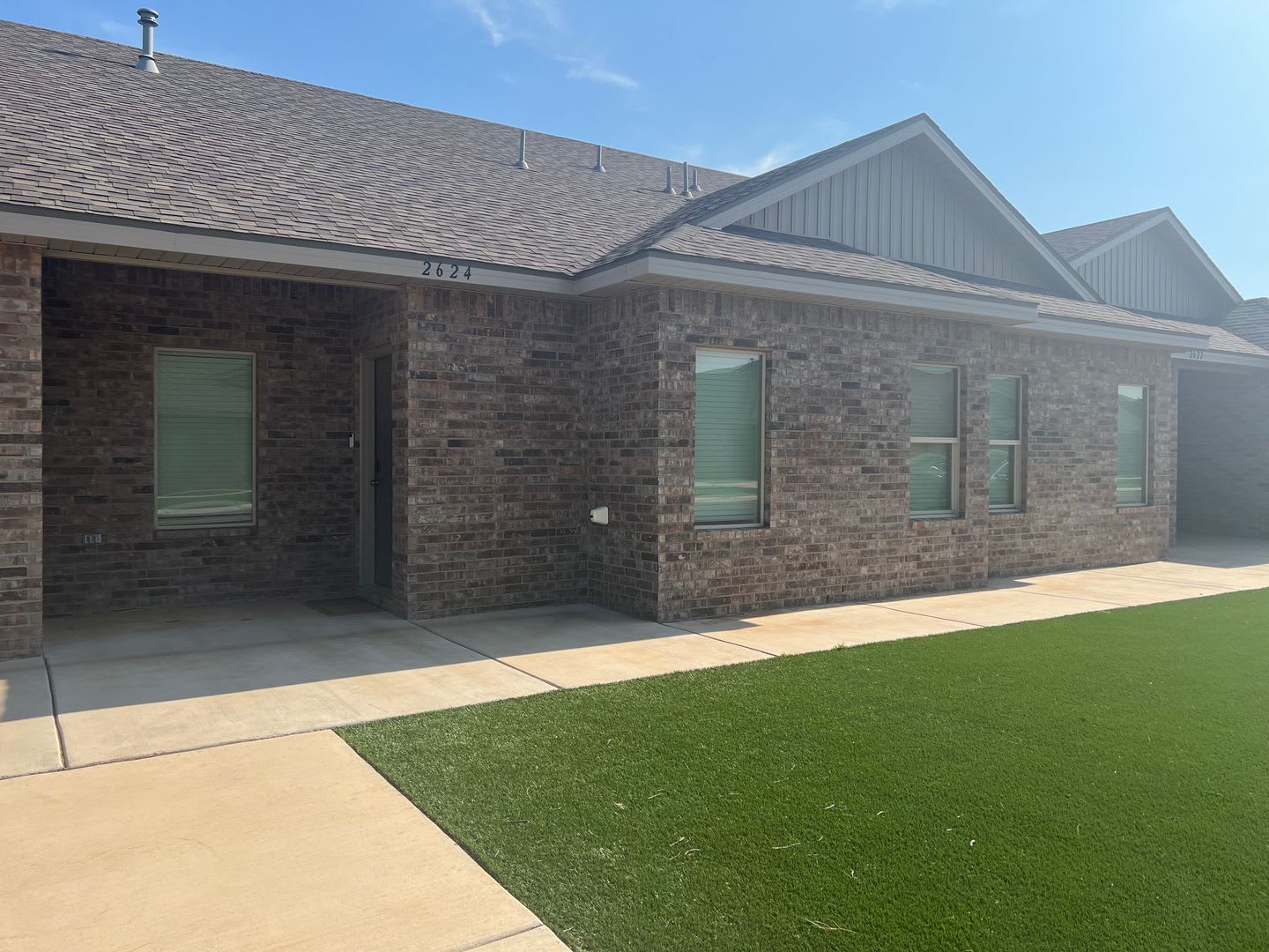 Townhome- Walking Distance to Lubbock Cooper- HALF OFF FIRST FULL MONTH'S RENT – photo 4