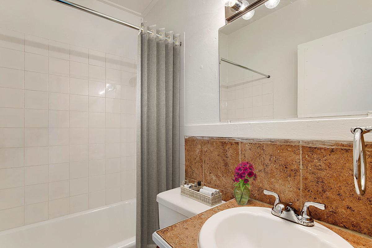 1522 Lafayette – photo 5