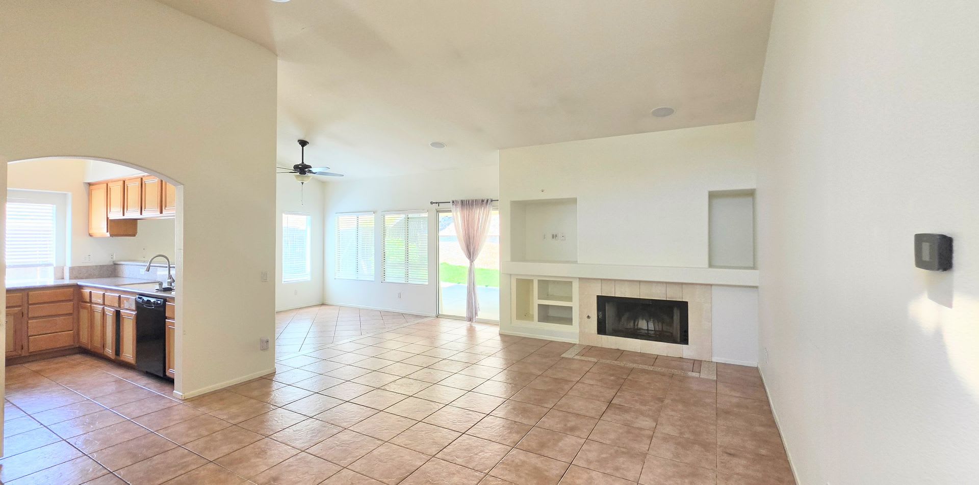 Gorgeous Single Story Home In The Heart Of Temecula – photo 1