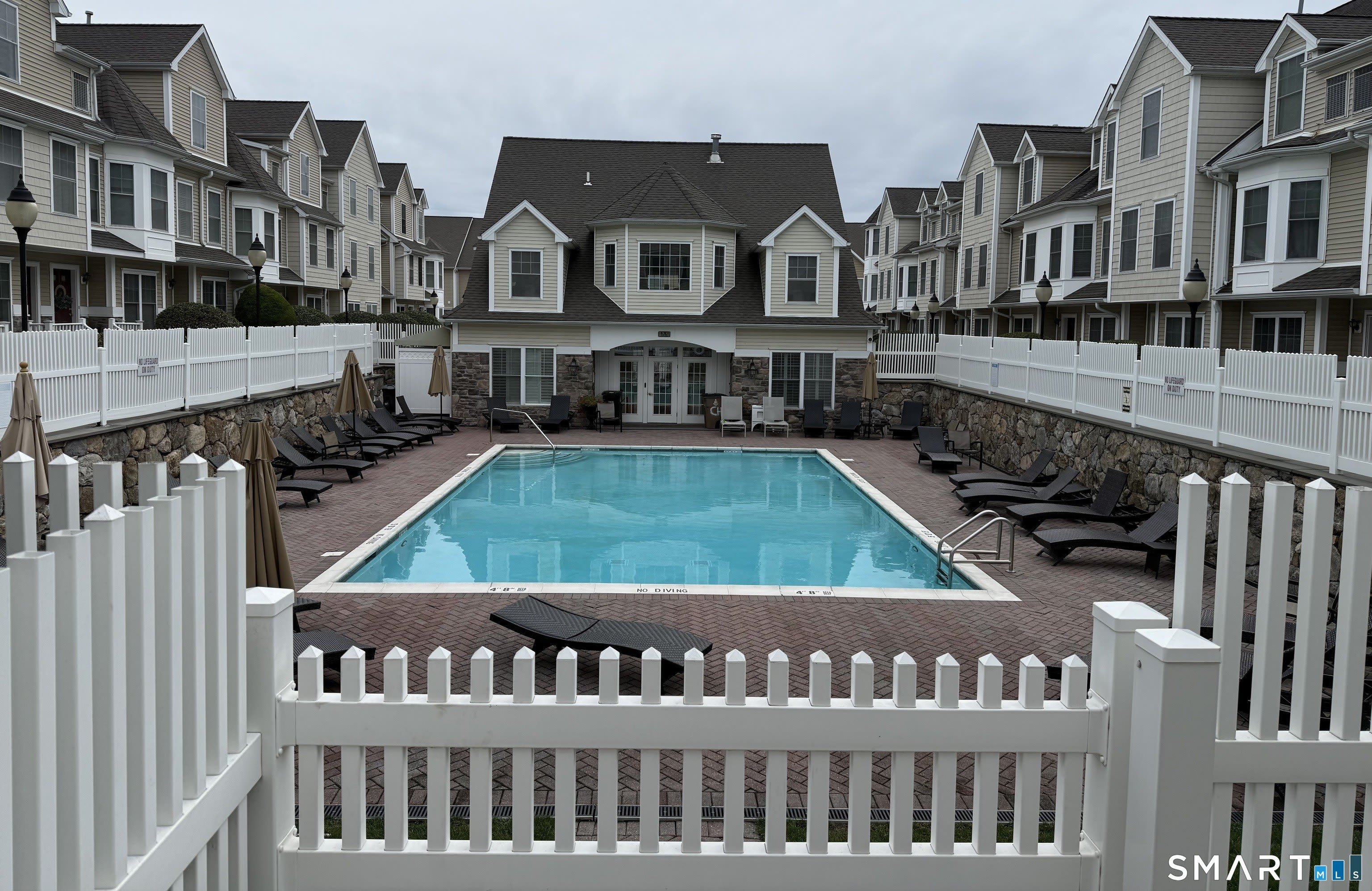 85 Camp Avenue – photo 4