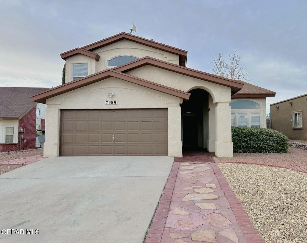 7489 Plaza Redonda Drive – photo 4