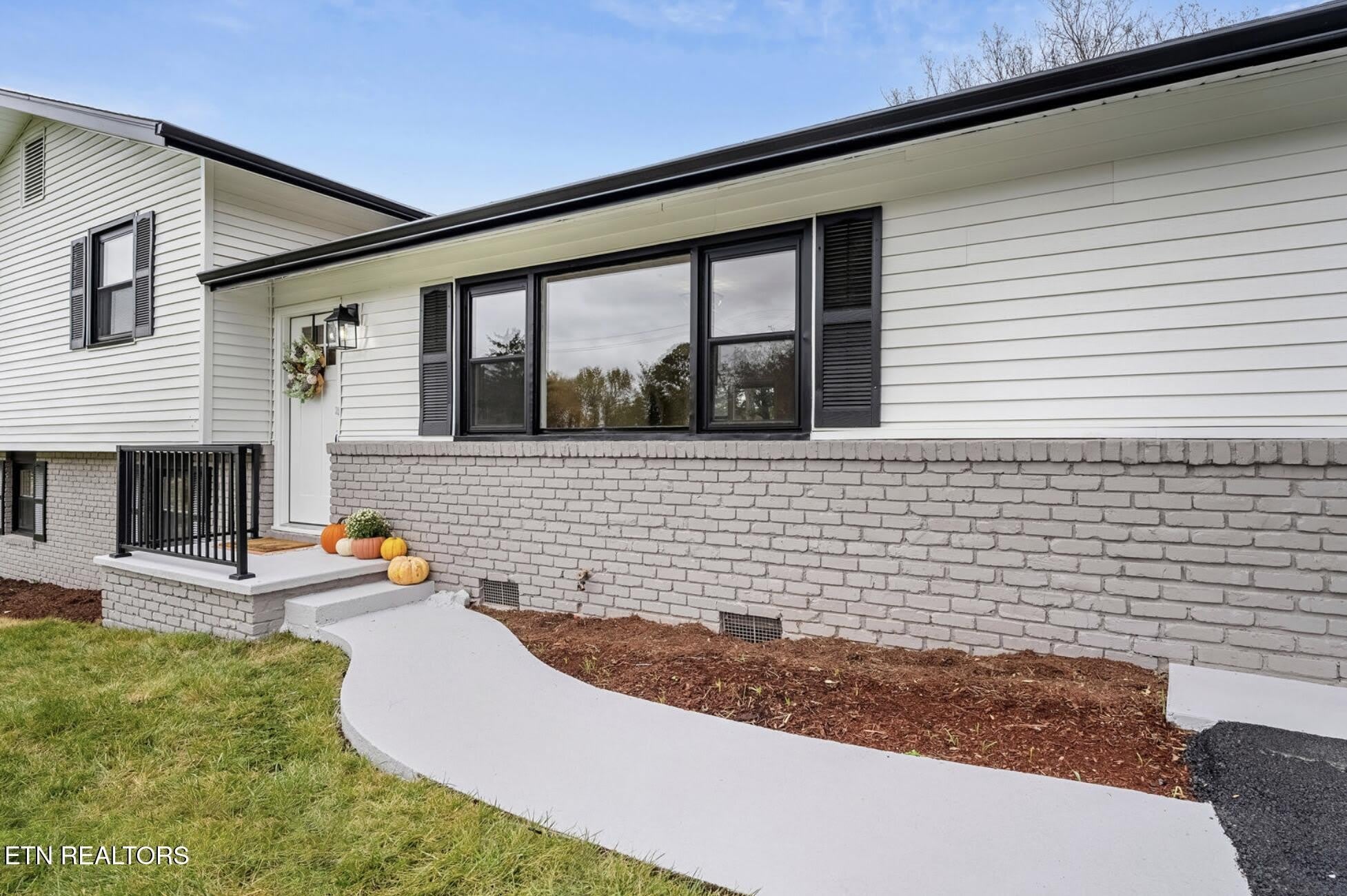 6741 Heatherbrook Drive – photo 5