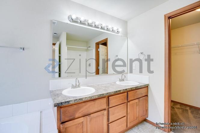 6106 Alexander Ave SE – photo 3
