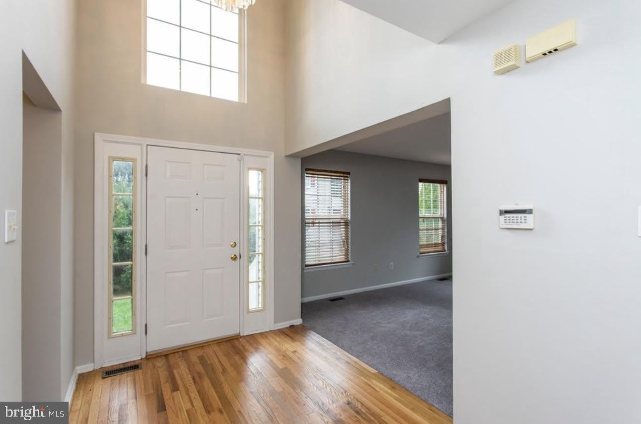 105 Farrington Court – photo 3