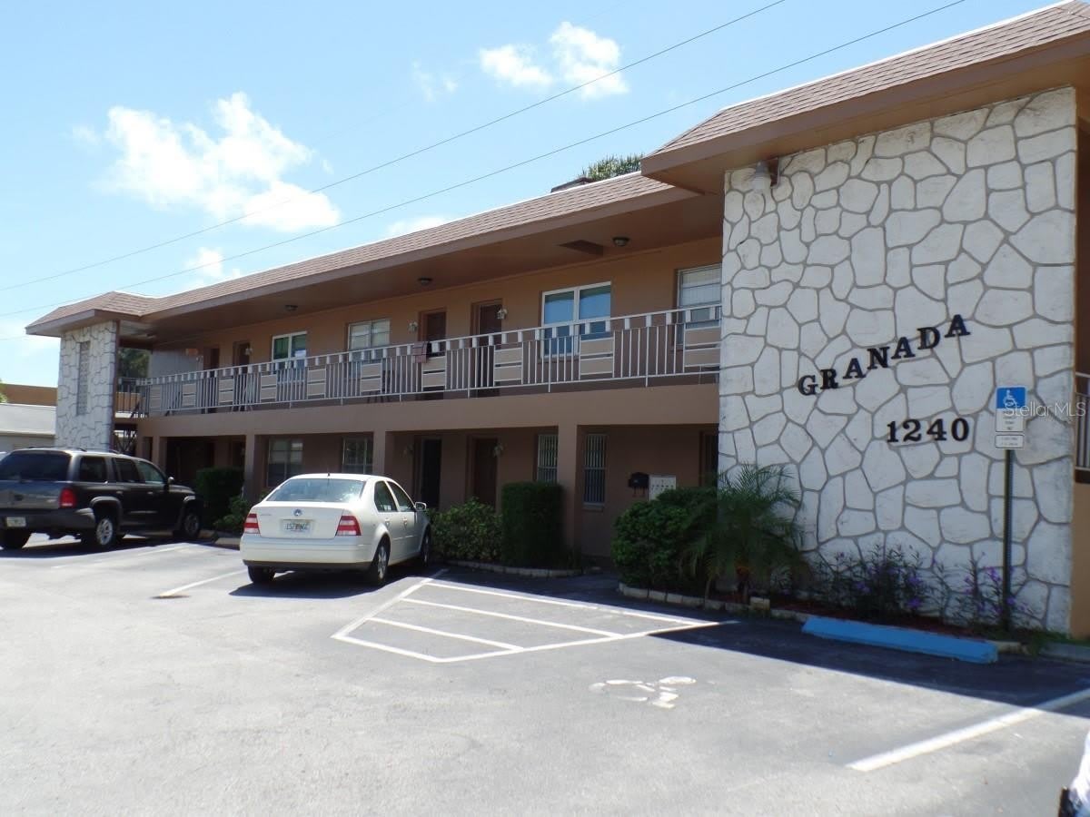 1240 70Th Street N – photo 1