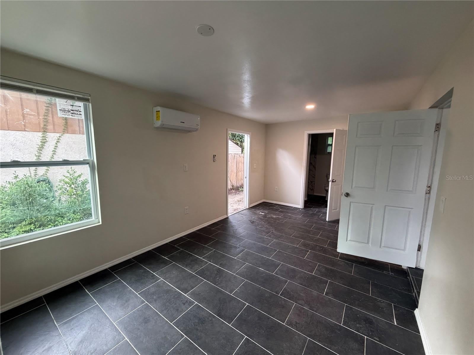 11707 North Drive – photo 3