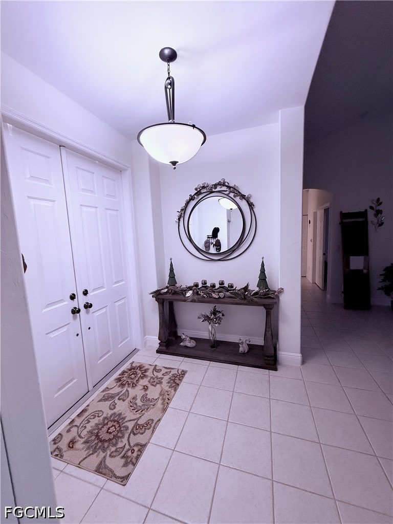 265 Justene Circle W – photo 4