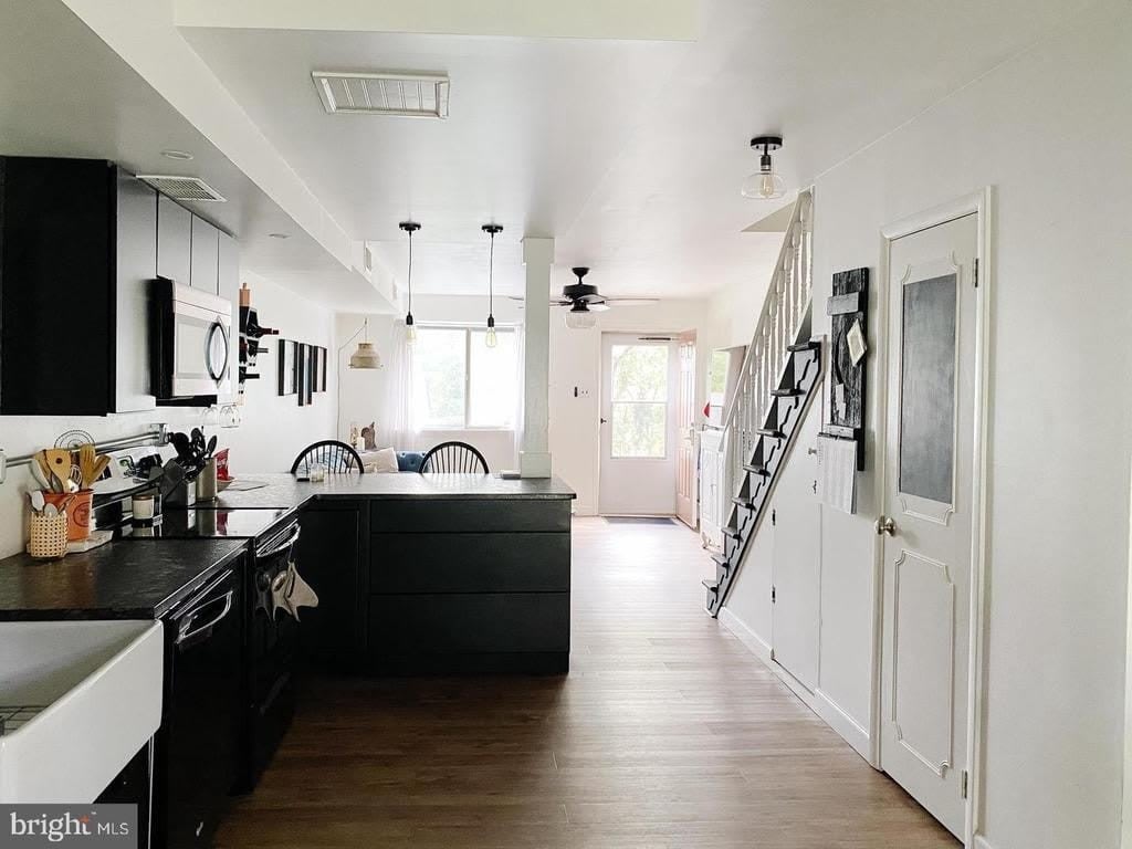 910 VALLEY DRIVE – photo 4