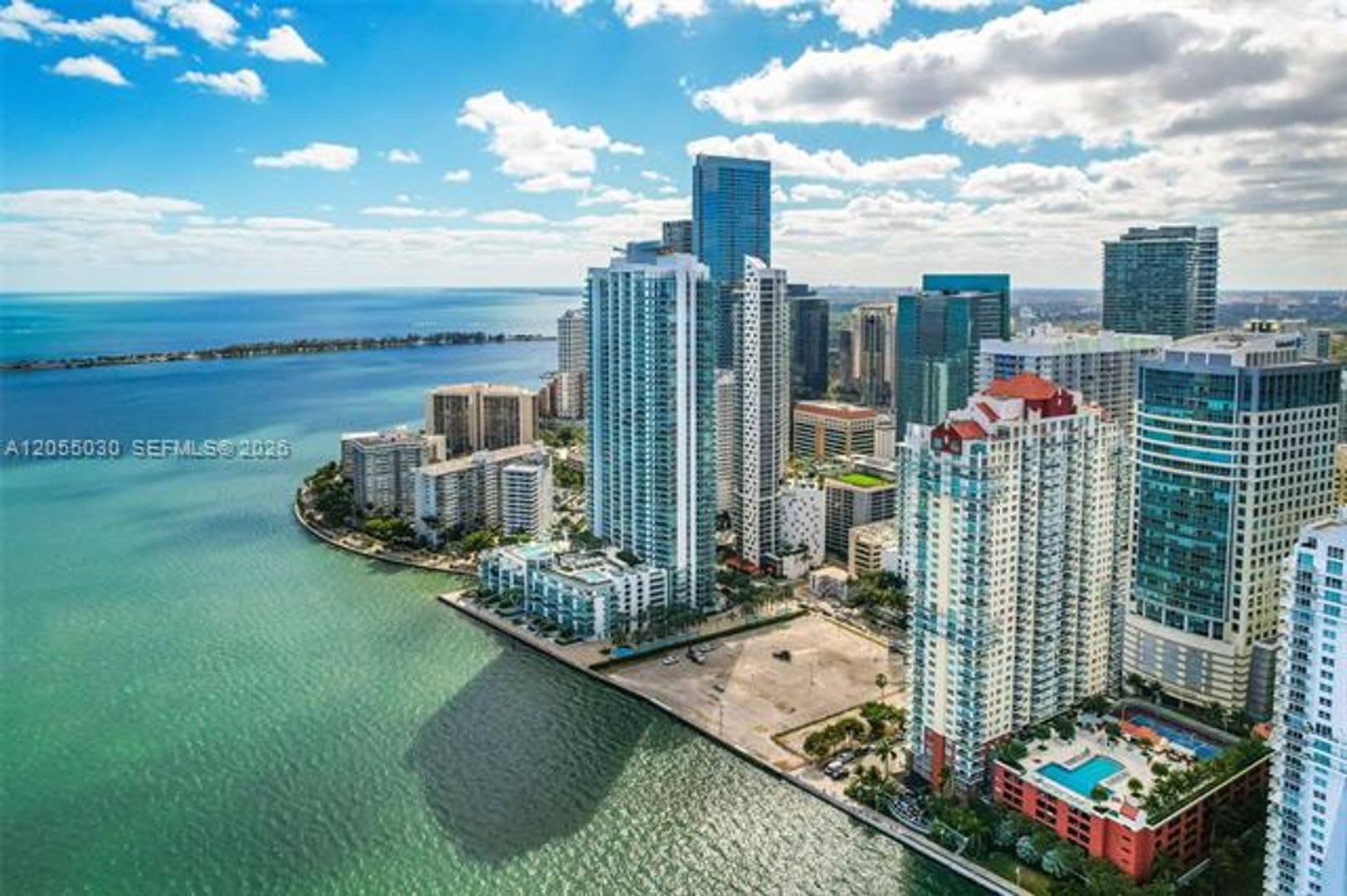 1155 Brickell Bay Dr cu-2007, Miami, FL 33131 – photo 2