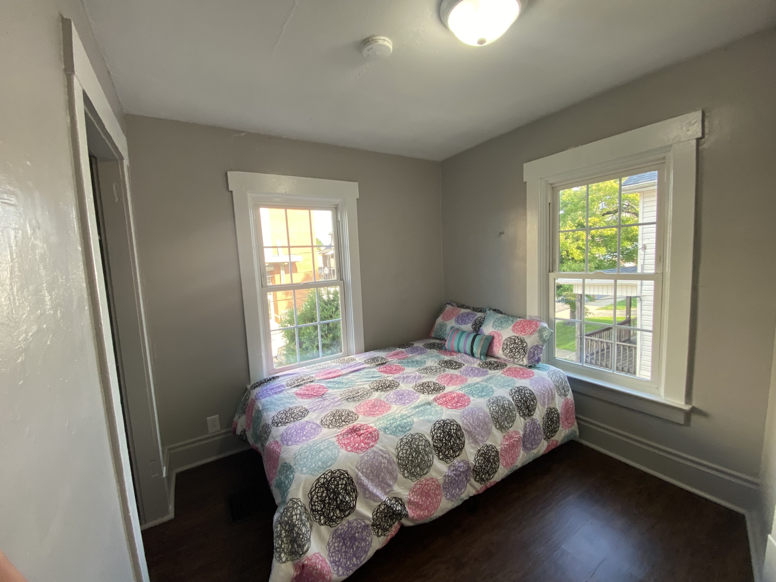 275 South 7th St, 1 – photo 2