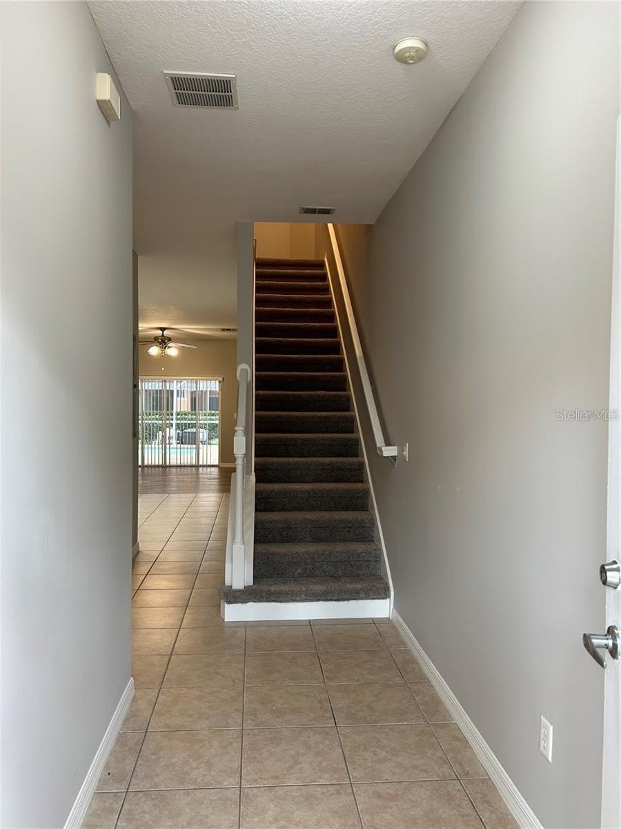 1705 RETREAT Circle – photo 4
