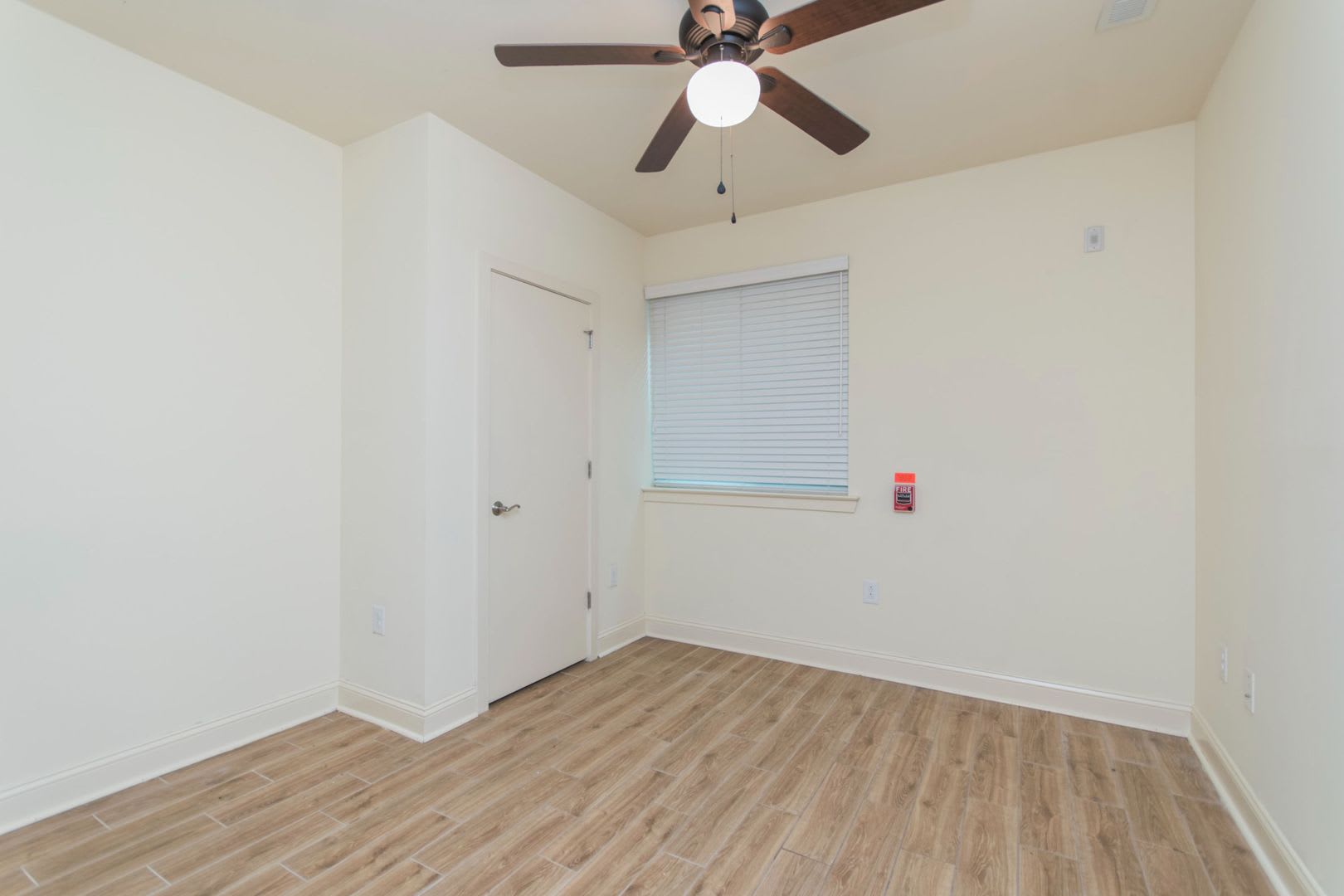 1904 N Marshall St – photo 4